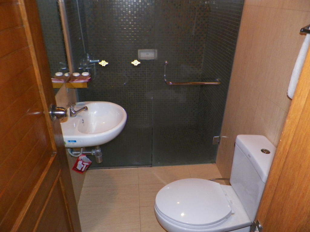 בנדונג Ariandri Boutique Guesthouse חדר תמונה